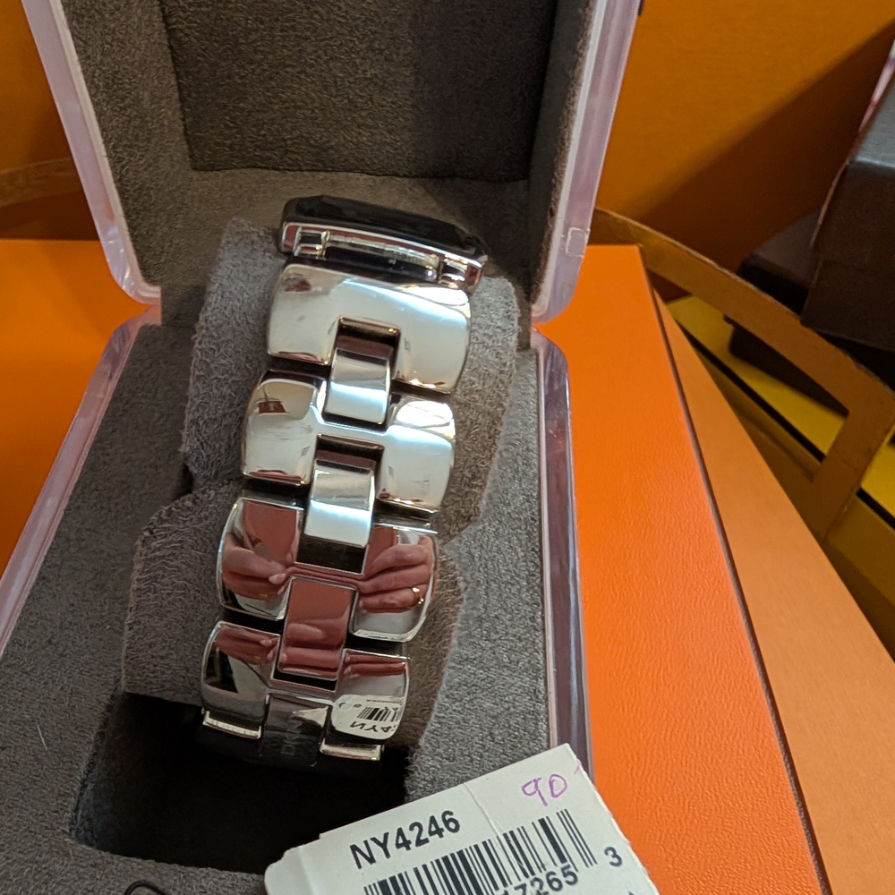 Dkny Silver Watch With Rectangular Face - image 3